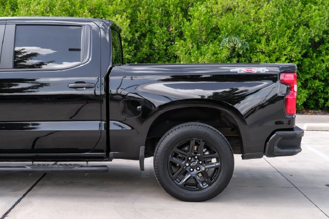Used 2026 Black Chevrolet Custom image 19