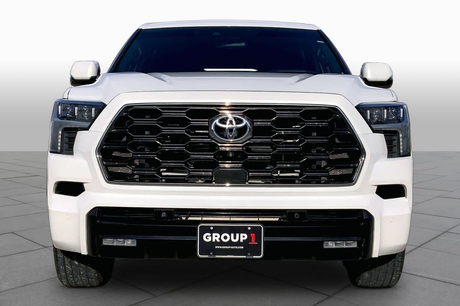 Used 2023 Wind Chill Pearl Toyota Platinum image 4
