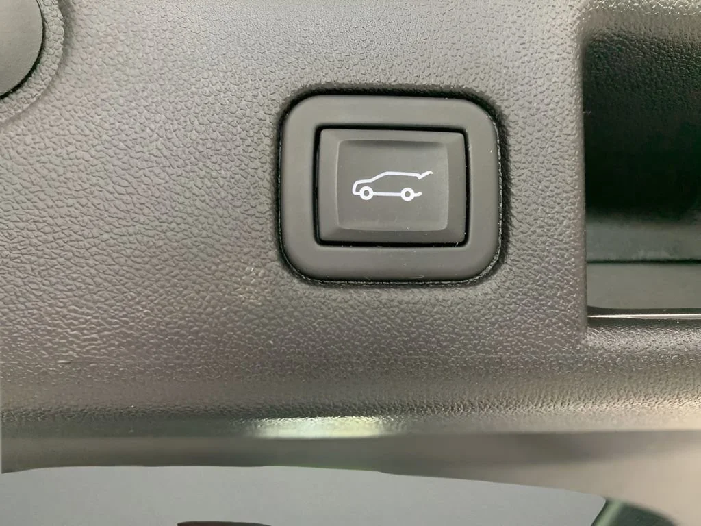 2023 Chevrolet Equinox LT - Photo 20