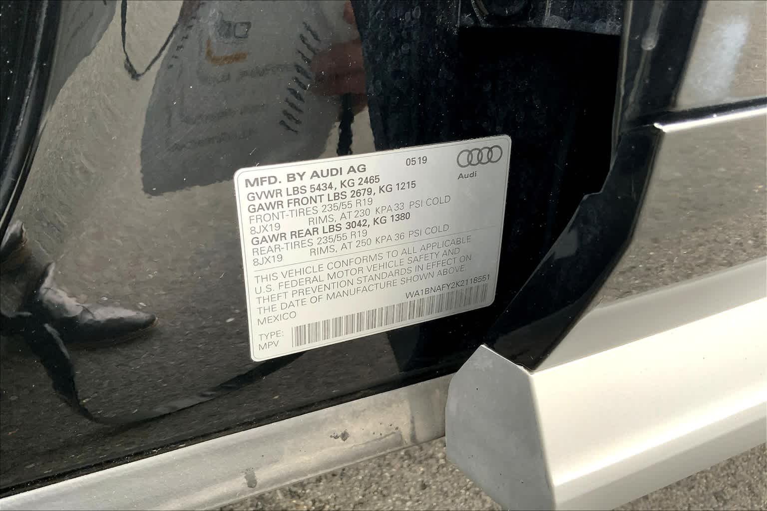 Used 2019 Mythos Black Metallic Audi Premium Plus image 34
