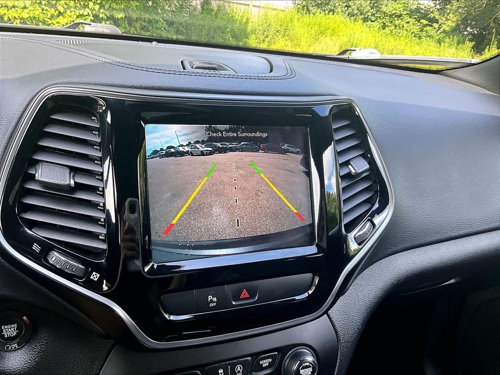 Used 2020 Gray Jeep Limited image 19