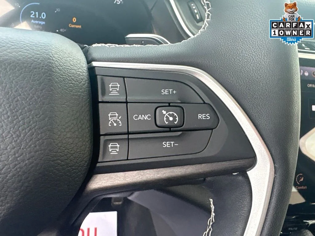 Used 2023 Black Jeep Limited image 21