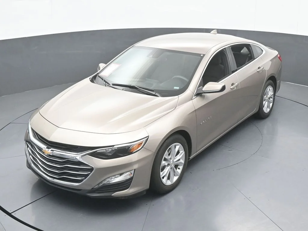 Used 2024 Mineral Gray Metallic Chevrolet LT image 45