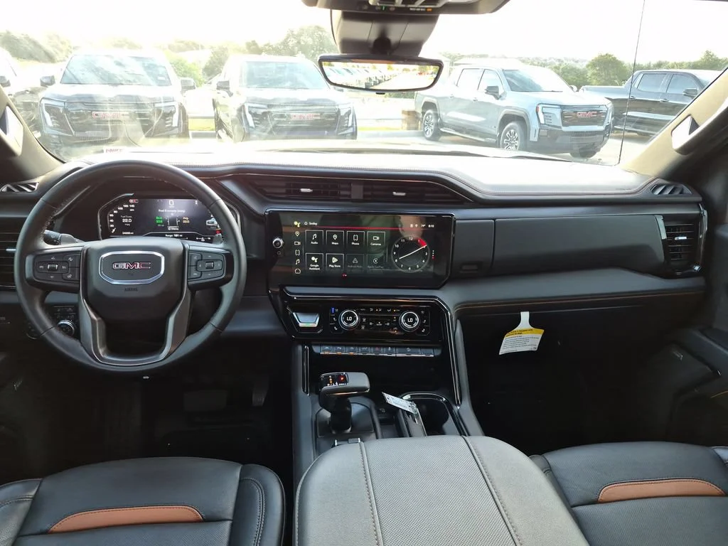 Used 2024 Onyx Black GMC AT4 image 34
