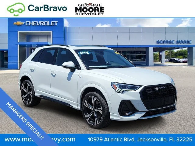 2023 Audi Q3