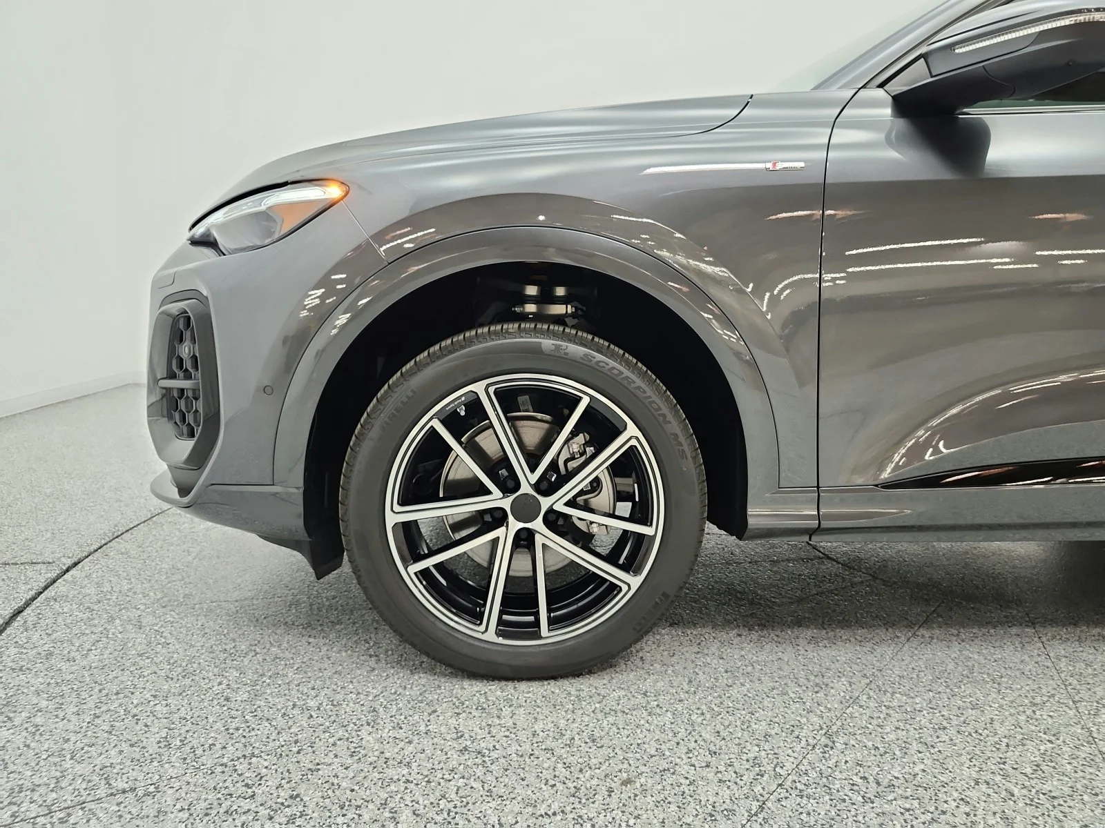 New 2026 Daytona Gray Pearl Effect Audi Premium Plus 2.0 TFSI quattro image 15