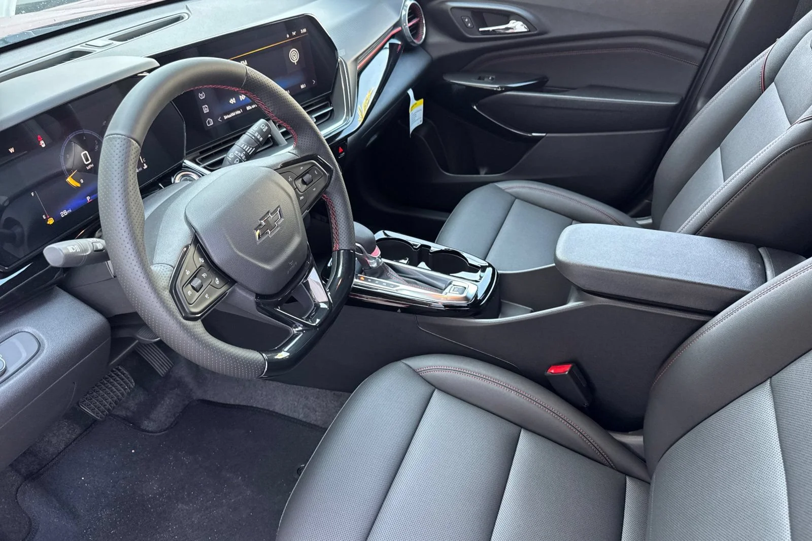 2026 Chevrolet Trax RS - Photo 9
