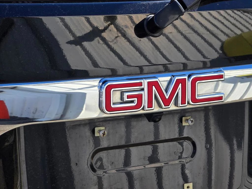 Used 2019 Black GMC Denali image 14
