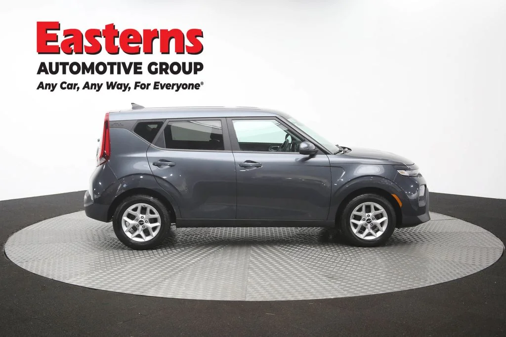 Used 2022 Gray Kia LX image 43