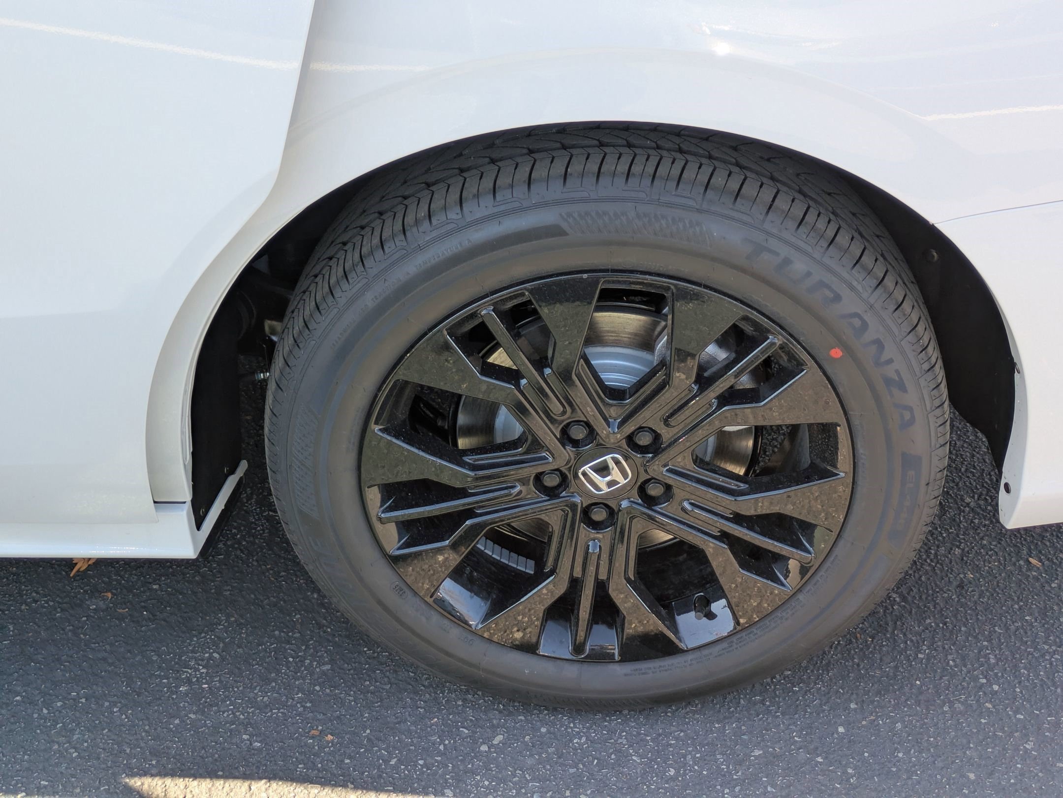 New 2026 Platinum White Pearl Honda Sport-L image 11