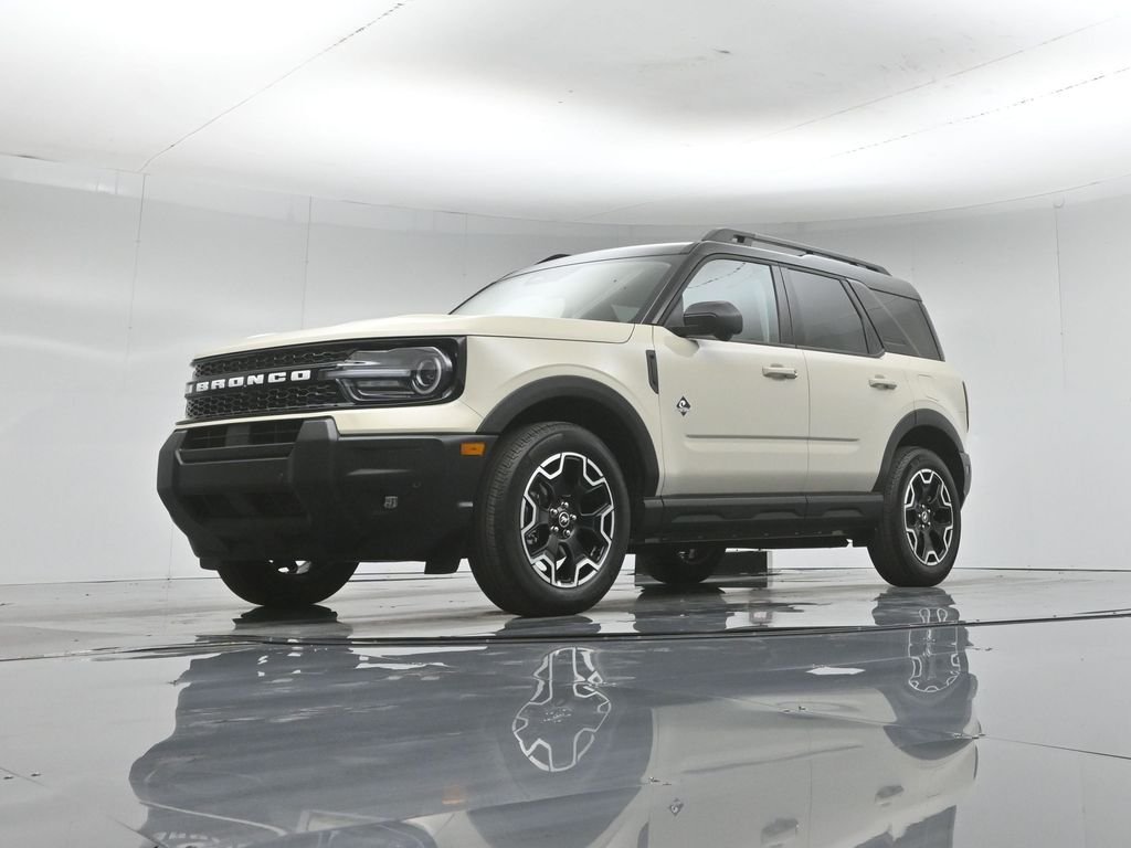 Certified Used 2025 Beige Ford Outer Banks image 47