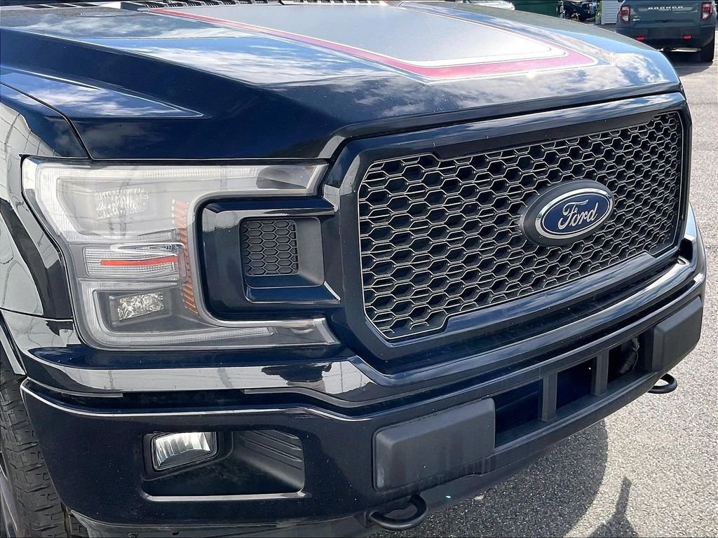 Used 2020 Black Ford Lariat image 30