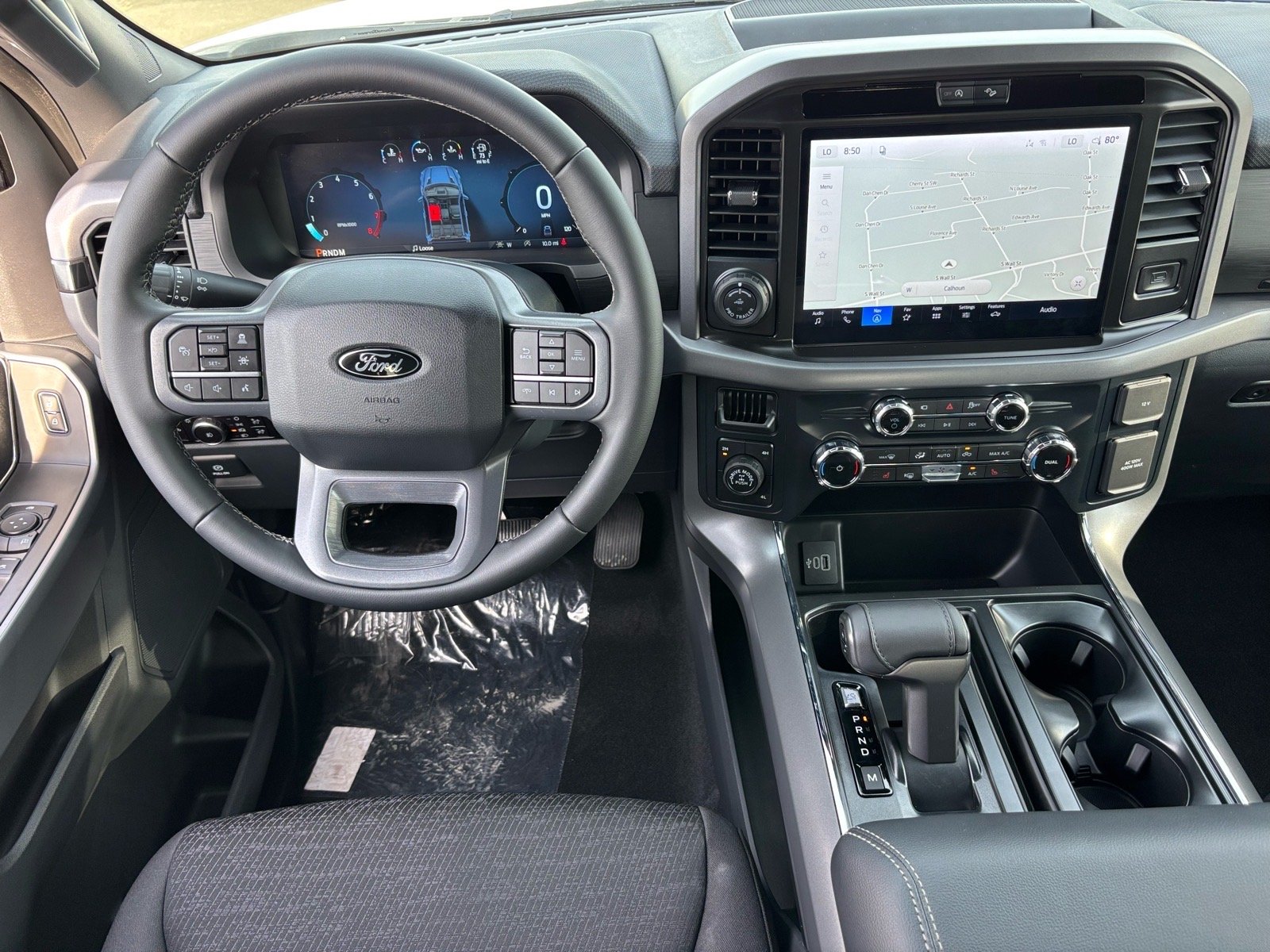 New 2026 Oxford White Ford XLT image 12