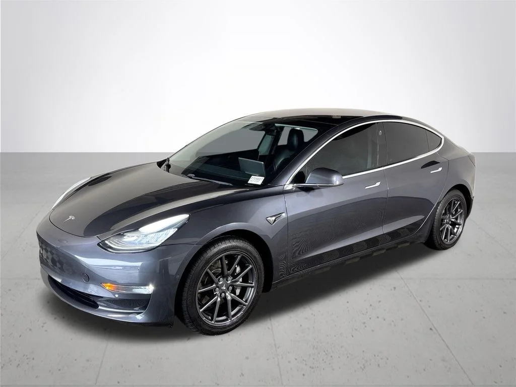 Used 2018 Tesla Model 3 Long Range Dual Motor with VIN 5YJ3E1EB1JF119354 for sale in Vancouver, WA