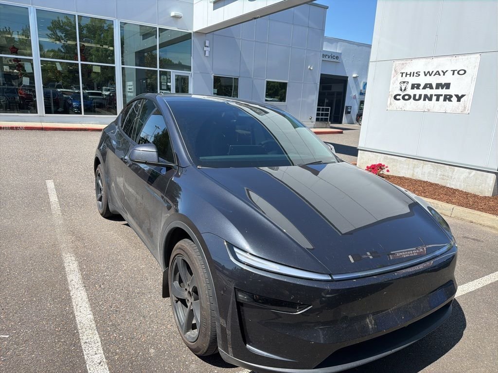 2026 Tesla Model Y Long Range Dual Motor All-Wheel Drive's photo
