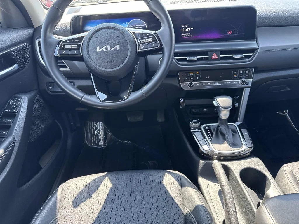 Used 2024 Blue Kia EX image 26