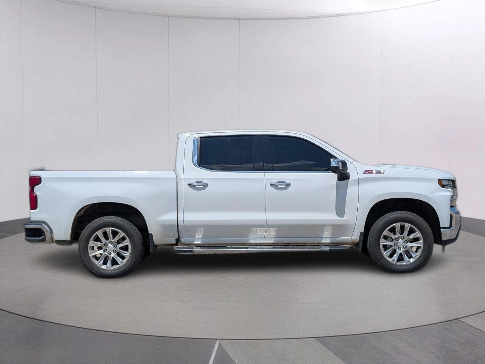 Used 2021 SUMMIT WHITE Chevrolet LTZ image 7
