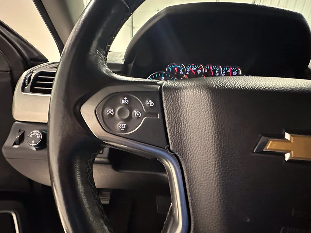 Used 2019 Black Chevrolet LT image 37