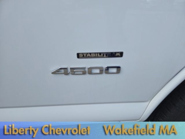 Used 2024 Summit White Chevrolet 2WT image 6