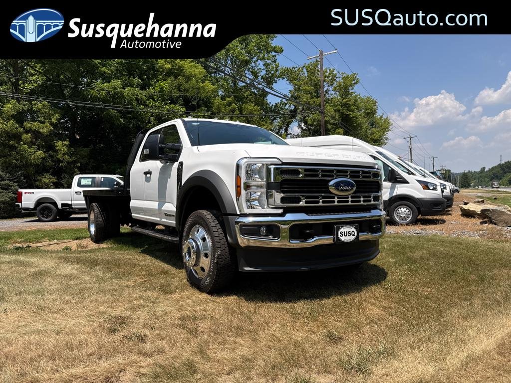 2026 Ford F-550 Super Duty Chassis Cab