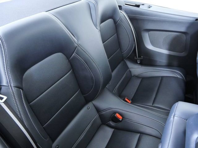 Certified Used 2025  Ford GT Premium image 13