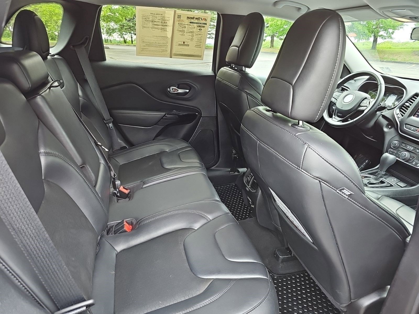 Used 2020 Velvet Red Pearlcoat Jeep Altitude image 15