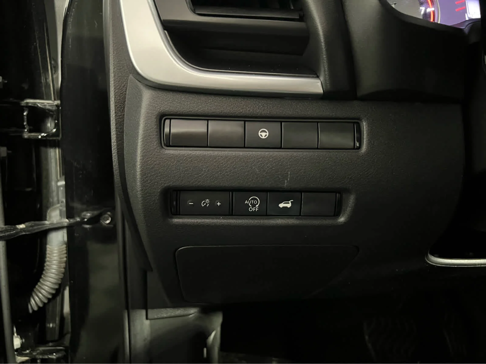 Certified Used 2023 Super Black Nissan SV image 21
