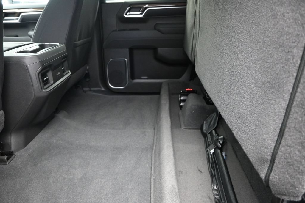 2026 Chevrolet Silverado 1500 LT - Photo 17