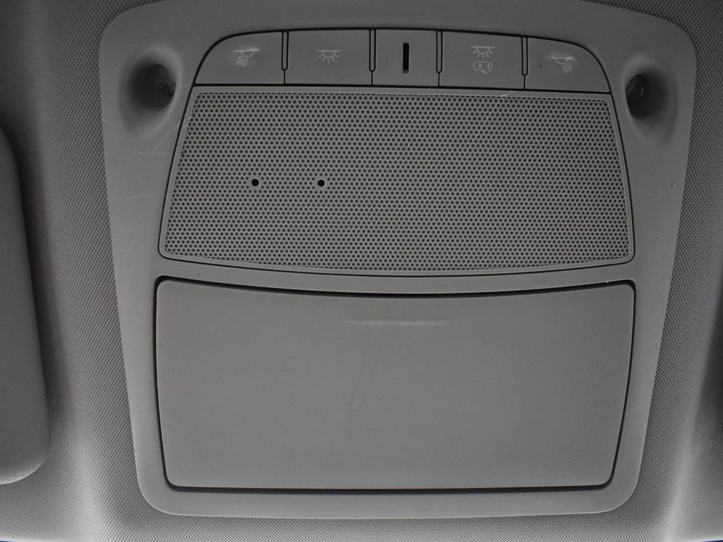 2017 NISSAN ROGUE SPORT - Image 19