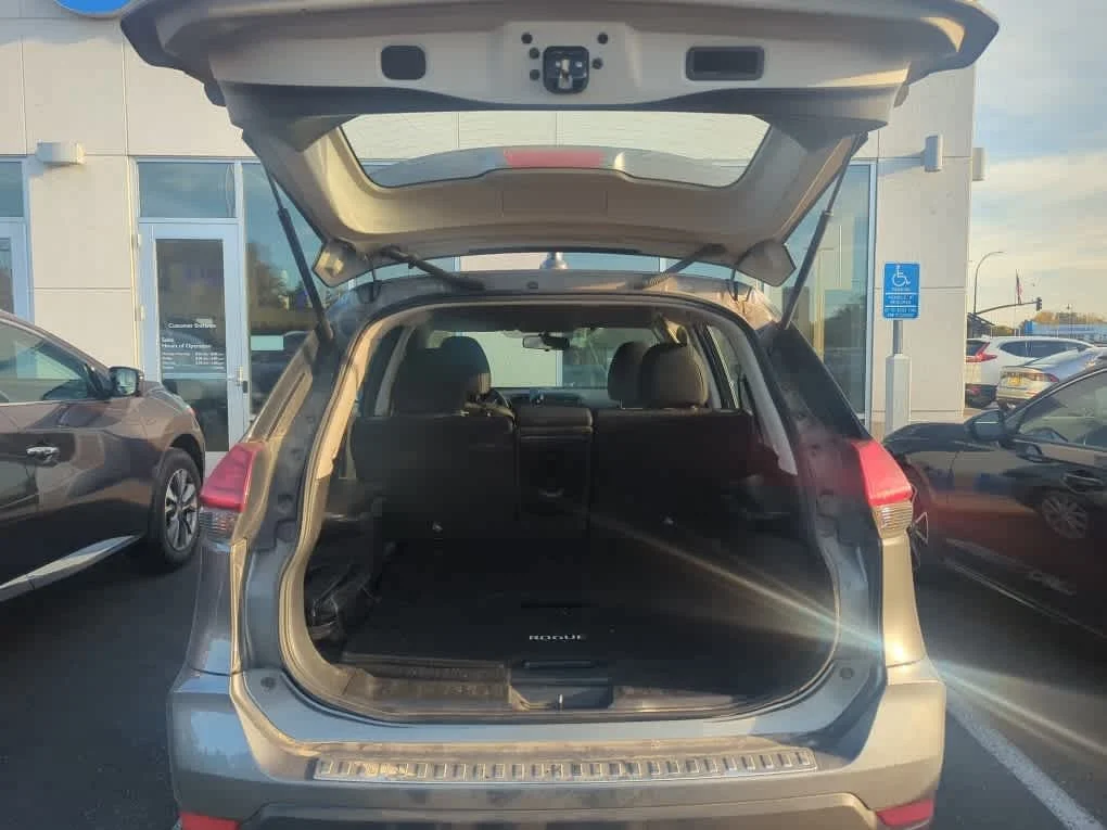 Used 2017 Gun Metallic Nissan S image 4