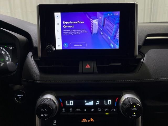 Certified Used 2025  Toyota XLE image 18