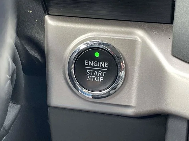 Used 2021 Agate Black Metallic Ford XLT image 14