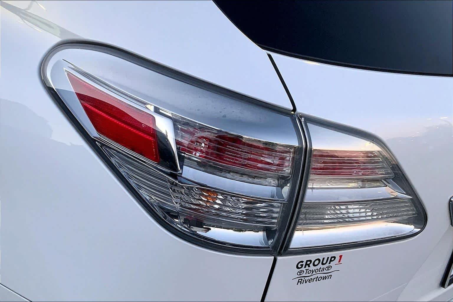 Used 2010 Starfire Pearl Lexus  image 25