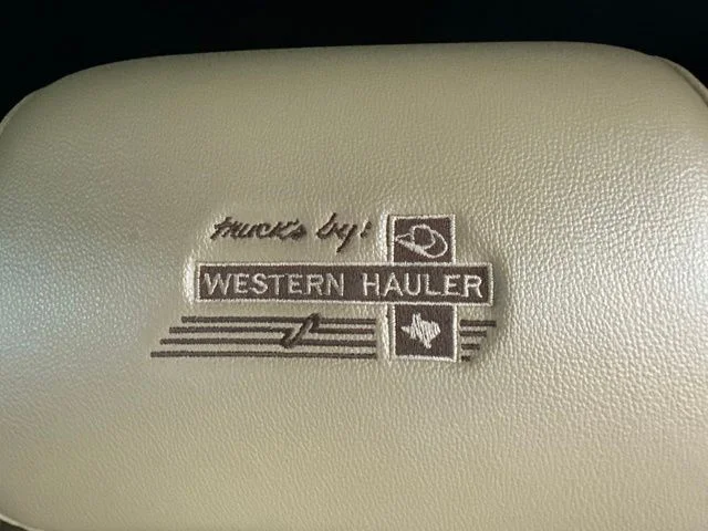 Used 2023 White Ford Lariat image 29