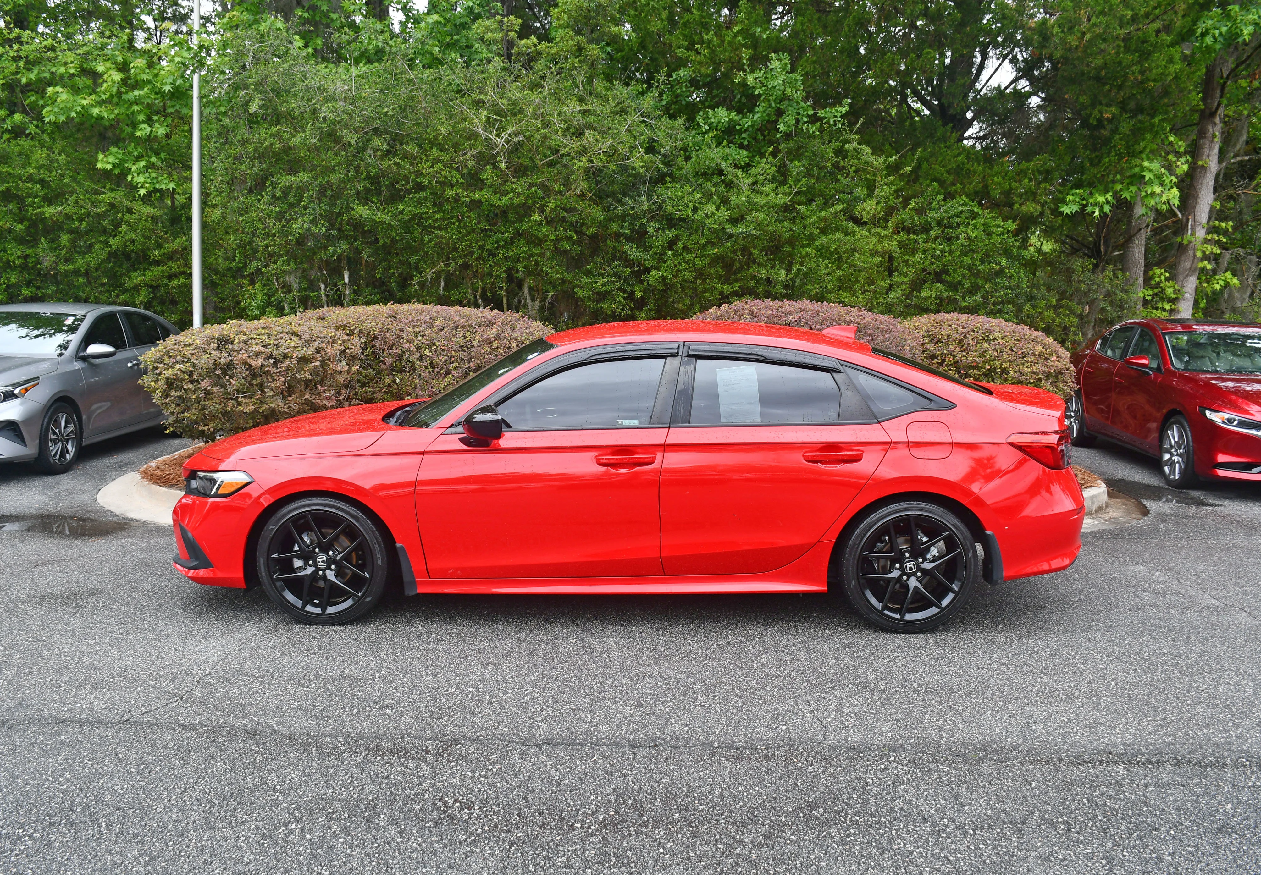 Used 2024  Honda Sport image 1