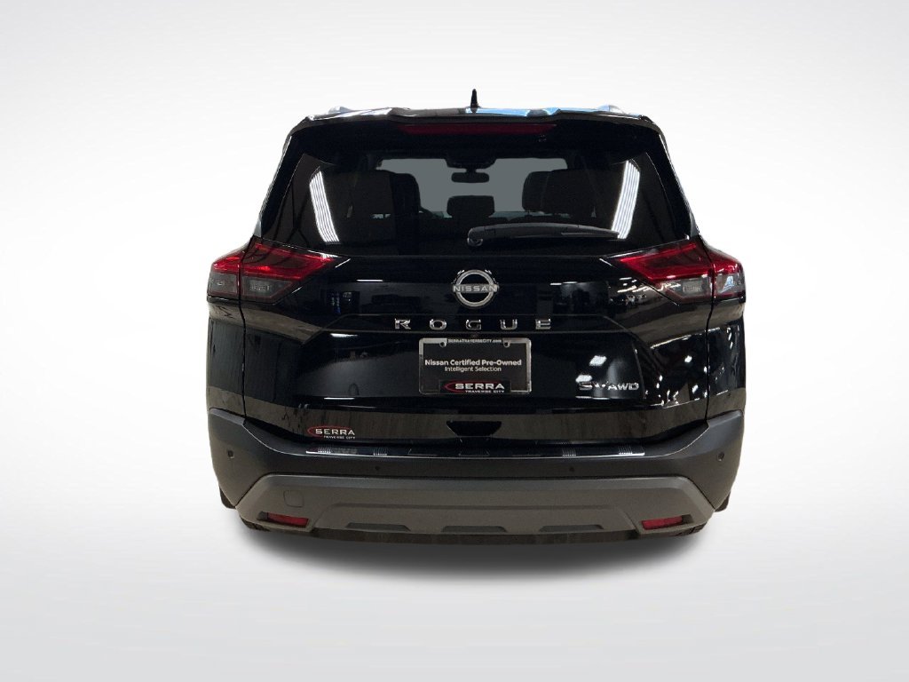 Used 2023 Black Nissan SV image 4