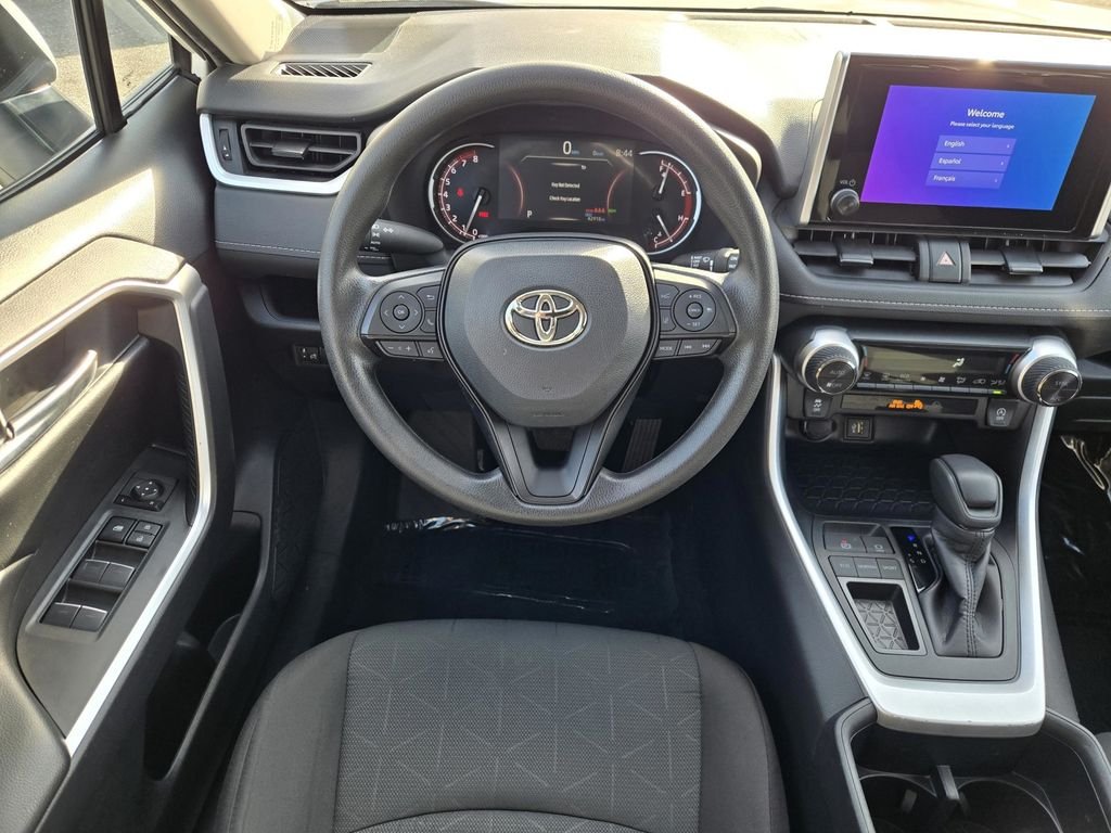 Used 2025 Ice Cap Toyota XLE image 13