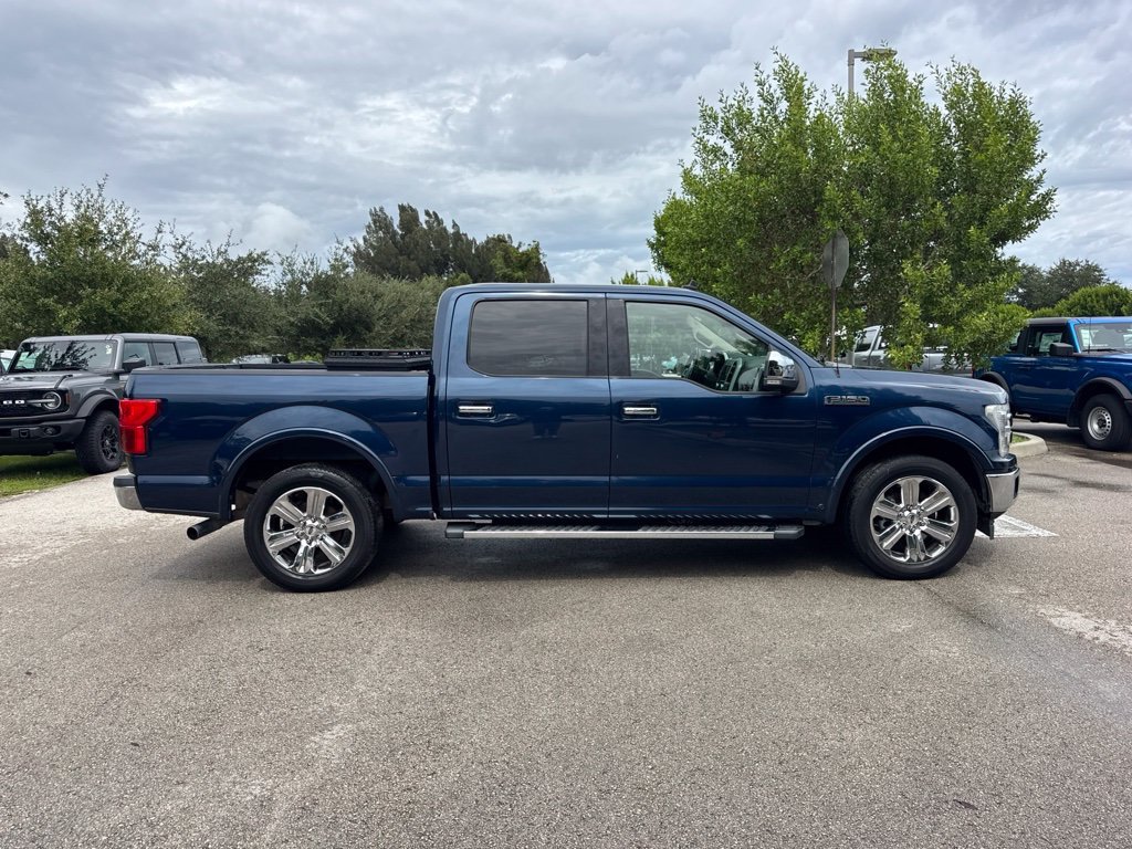 Used 2019 Blue Ford Lariat image 4