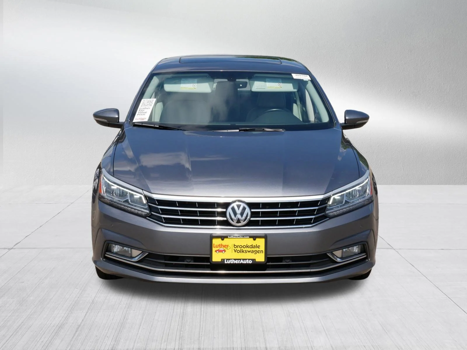 Used 2017 Volkswagen Passat SE with VIN 1VWGT7A35HC003832 for sale in Minneapolis, MN