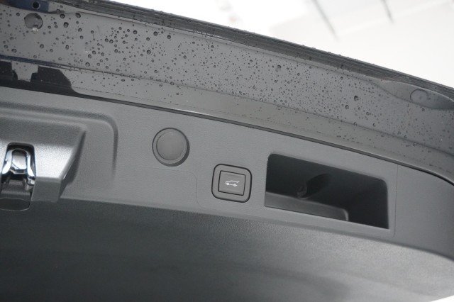 2027 GMC Terrain Elevation - Photo 10