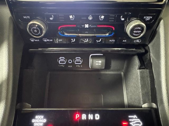 Used 2022 Silver Zynith Jeep Overland image 16