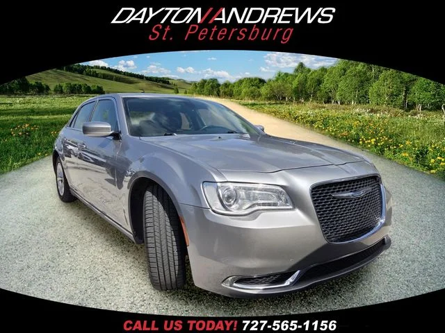 2015 Chrysler 300 Limited V6's photo