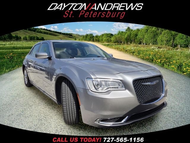 2015 Chrysler 300 Limited V6's photo