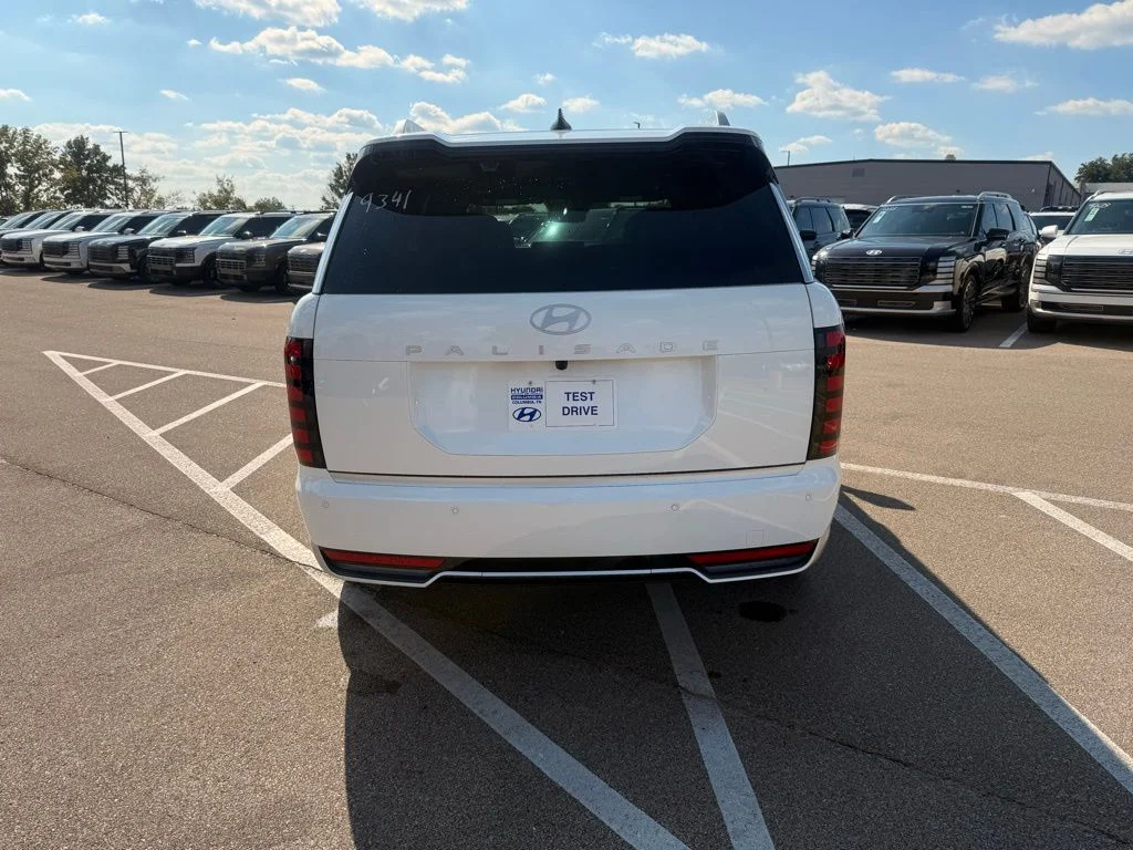New 2026 Creamy White Pearl Hyundai Calligraphy image 7