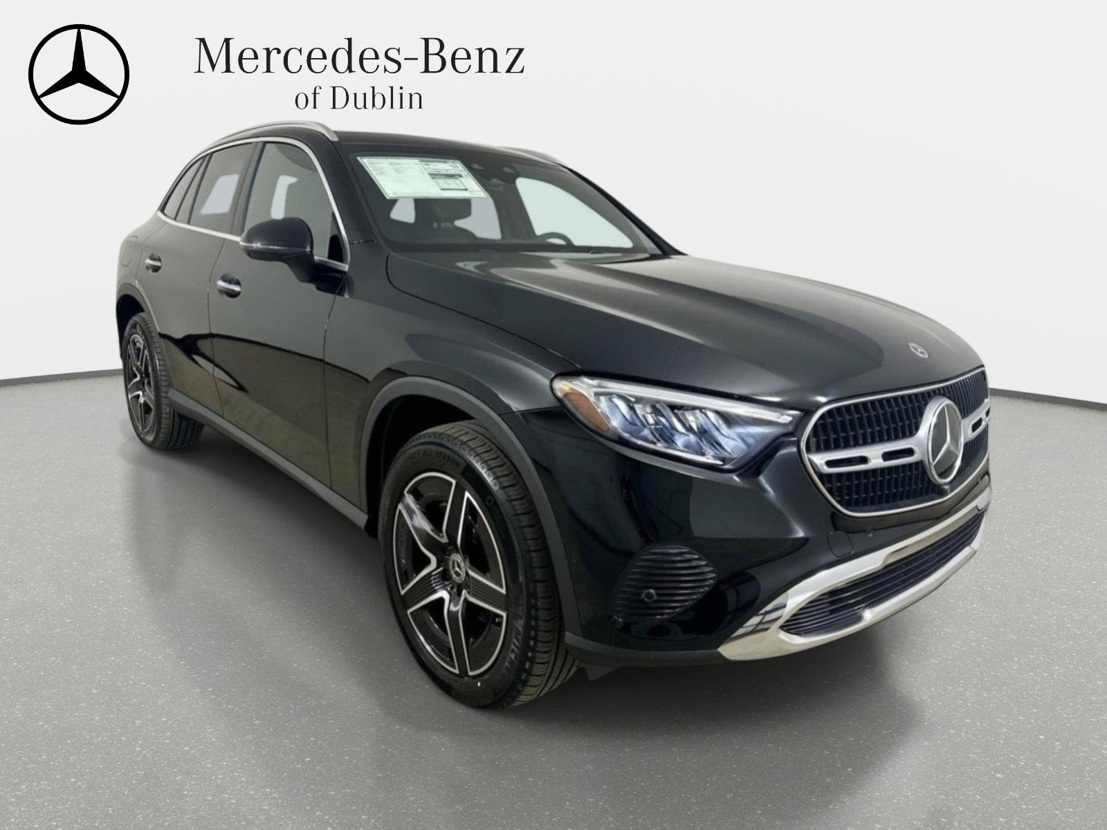 Used 2026  Mercedes-Benz GLC 300 image 3