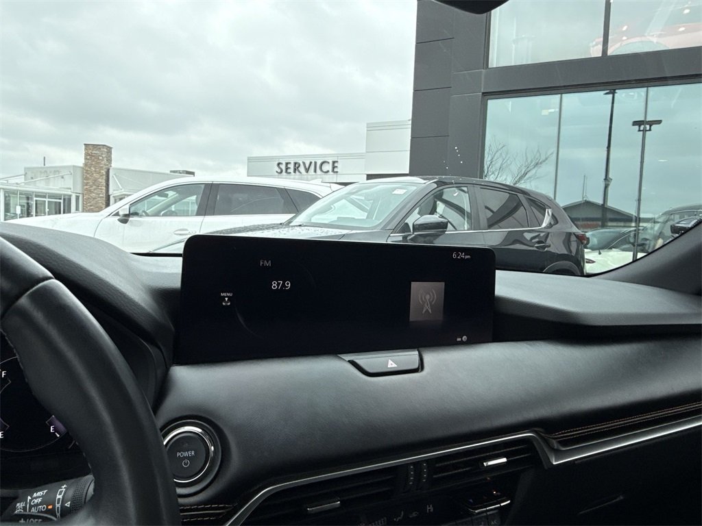 2024 MAZDA CX-90 - Image 15