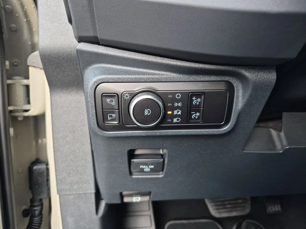 New 2025 Desert Sand Ford Badlands® image 24