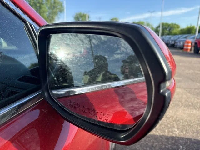 Used 2018 Red Honda EX-L image 19