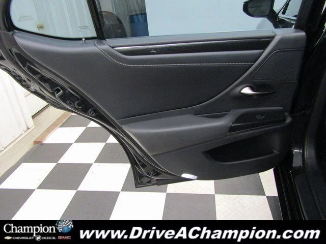 Used 2021 Black Lexus 350 image 14