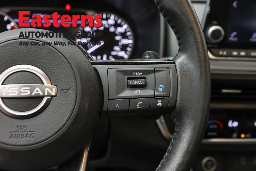 Used 2023 Black Nissan SV image 16